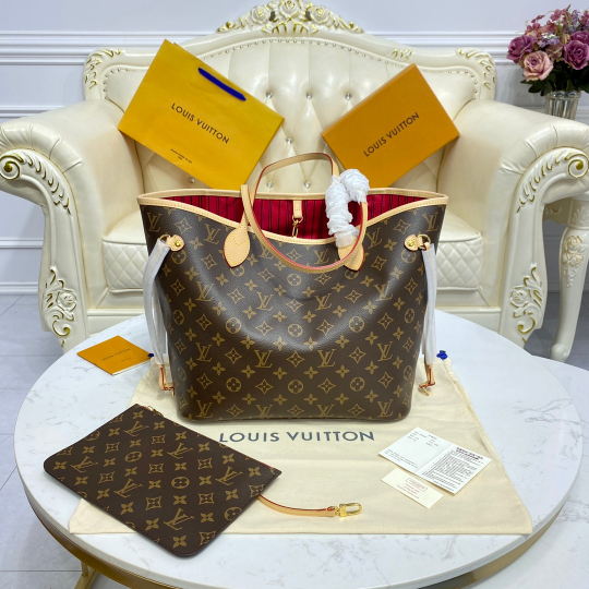Louis Vuitton Neverfull MM