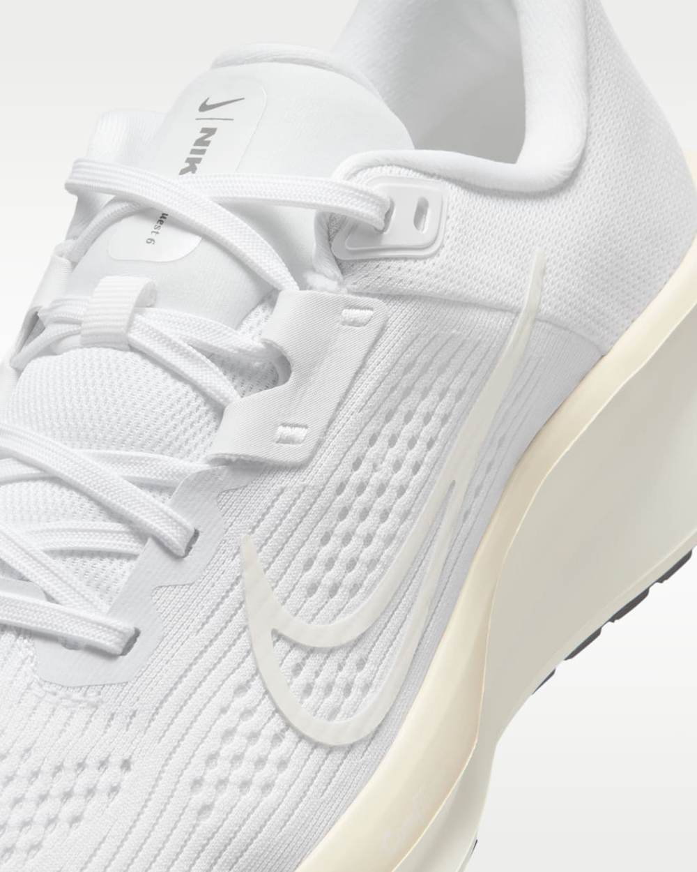 Кроссовки женские NIKE WMNS NIKE QUEST 6