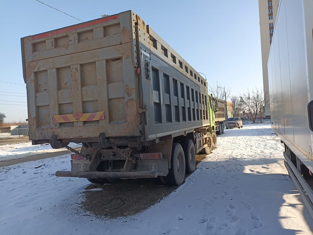 Shacman (Shaanxi) SX* 8x4 Самосвал SX33186W366C (Дизельный, 10,8 л, 441 л.с., МТ)
