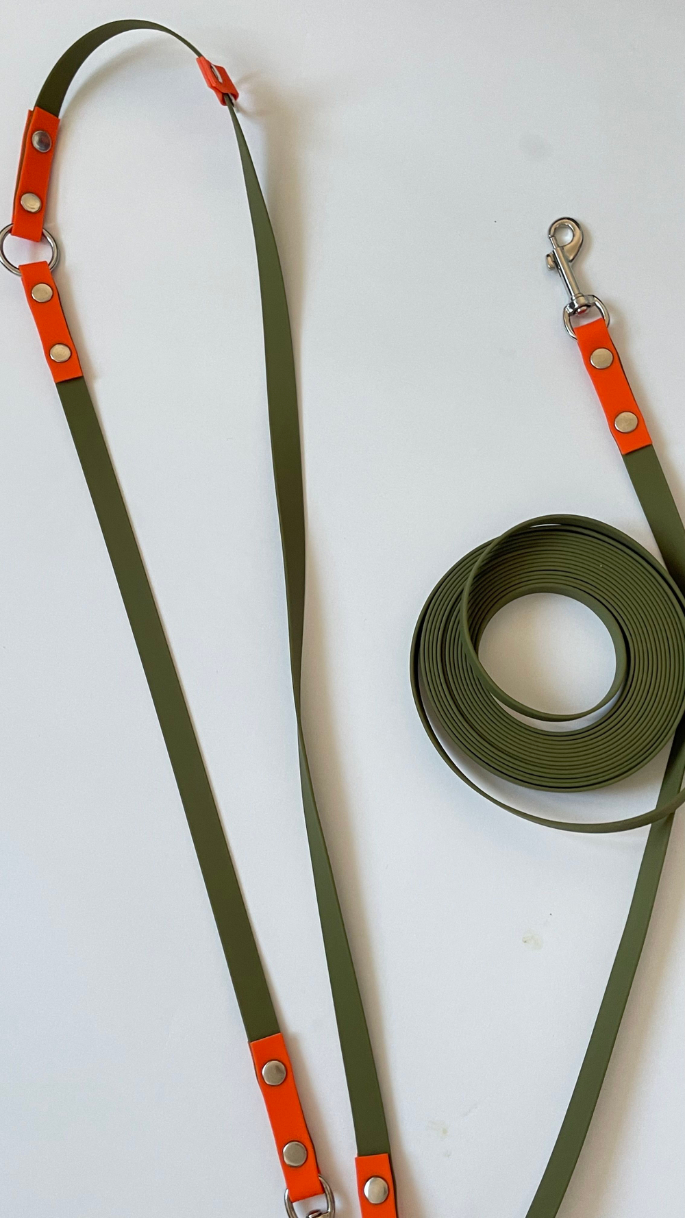 Перестёжка поводок для собак , биотан 3 м , 20 мм. Хаки и оранжевый.