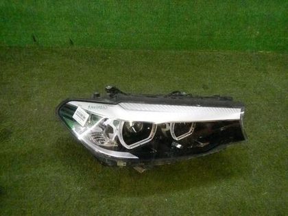 Фара правая BMW 5er G30 (2017-2020) LED