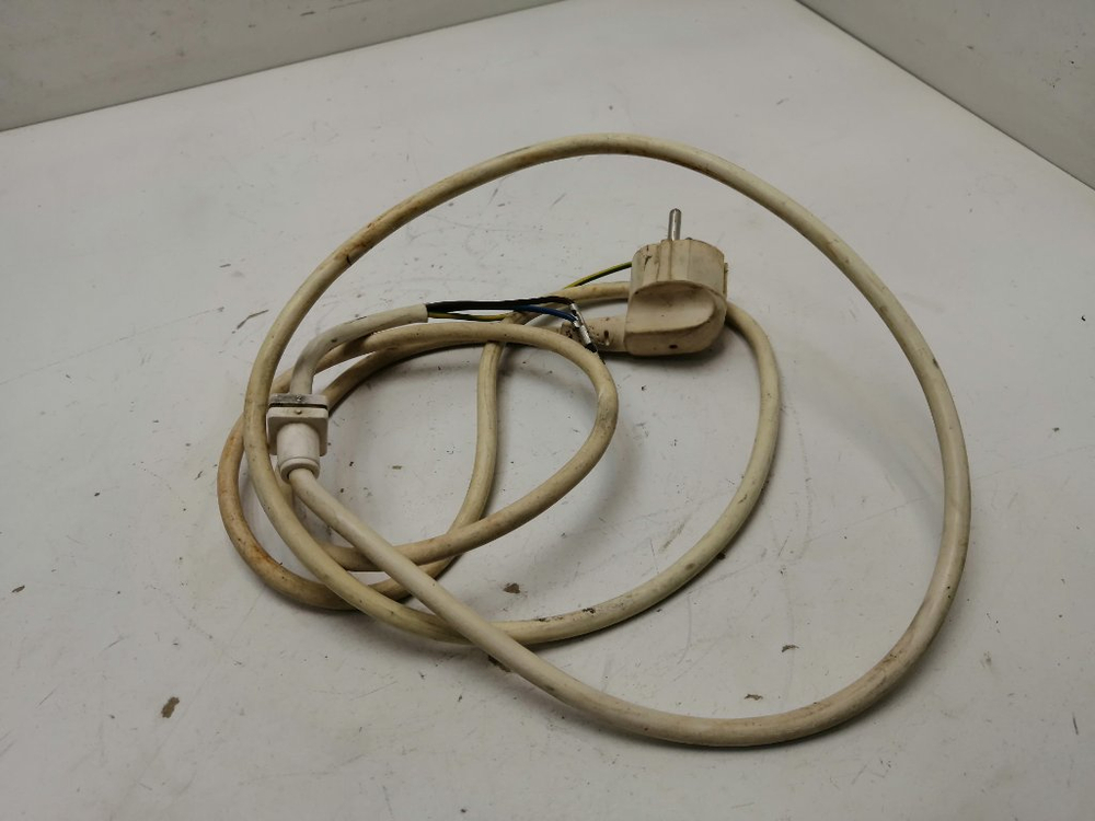S1WTF3003A кт107 Сетевой шнур для стиральной машины Siemens S1WTF3003A б/у