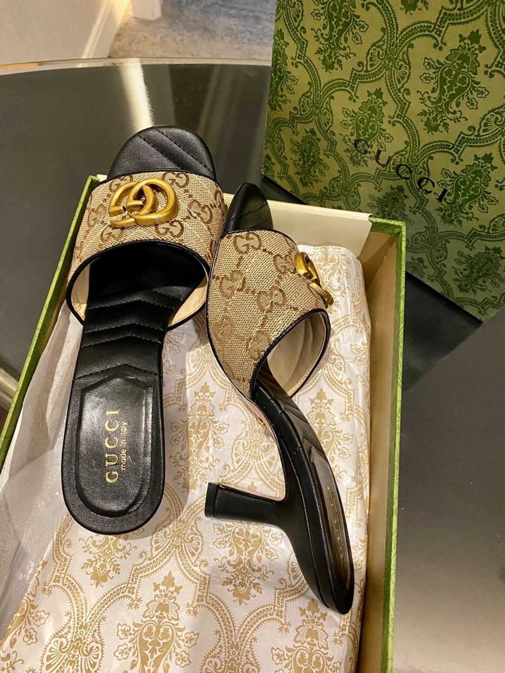 Сабо Gucci