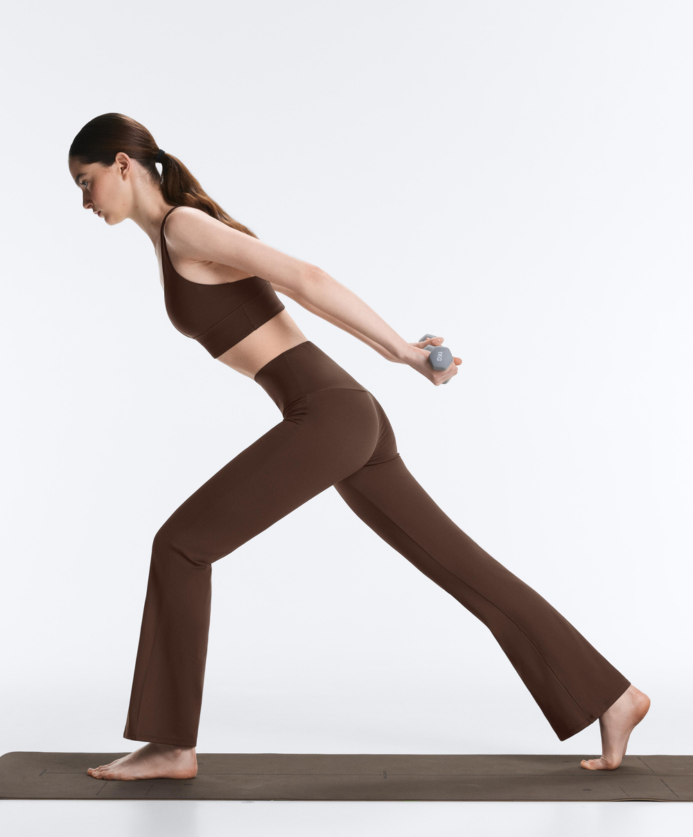 OYSHO Брюки клеш с высокой посадкой Flare Comfortlux High Rise, коричневый