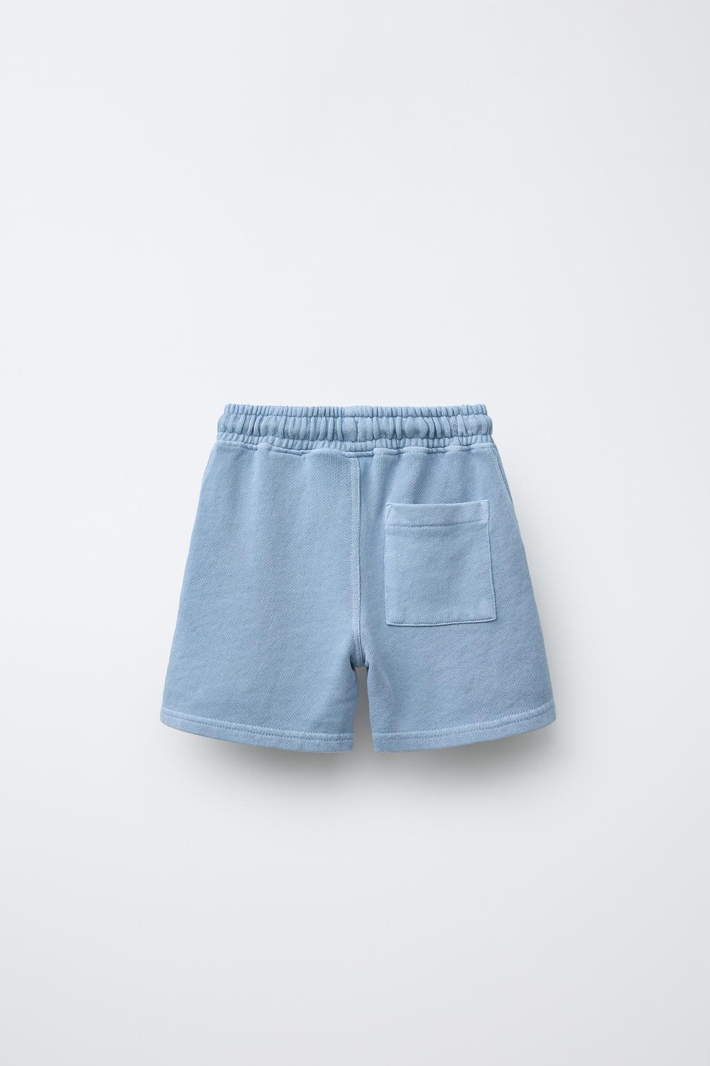 ZARA ШОРТЫ ИЗ МЯГКОЙ ТКАНИ С НАШИВКОЙ, ГОЛУБОЙ