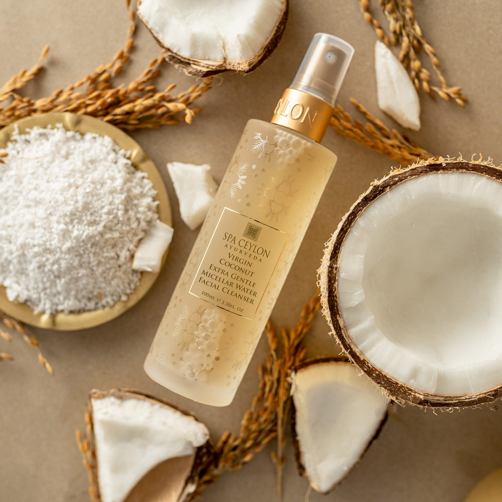 НАТУРАЛЬНЫЙ КОКОС - Нежное очищающее средство для лица на мицеллярной воде для снятия макияжа