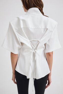 Рубашка с воротником стойкой