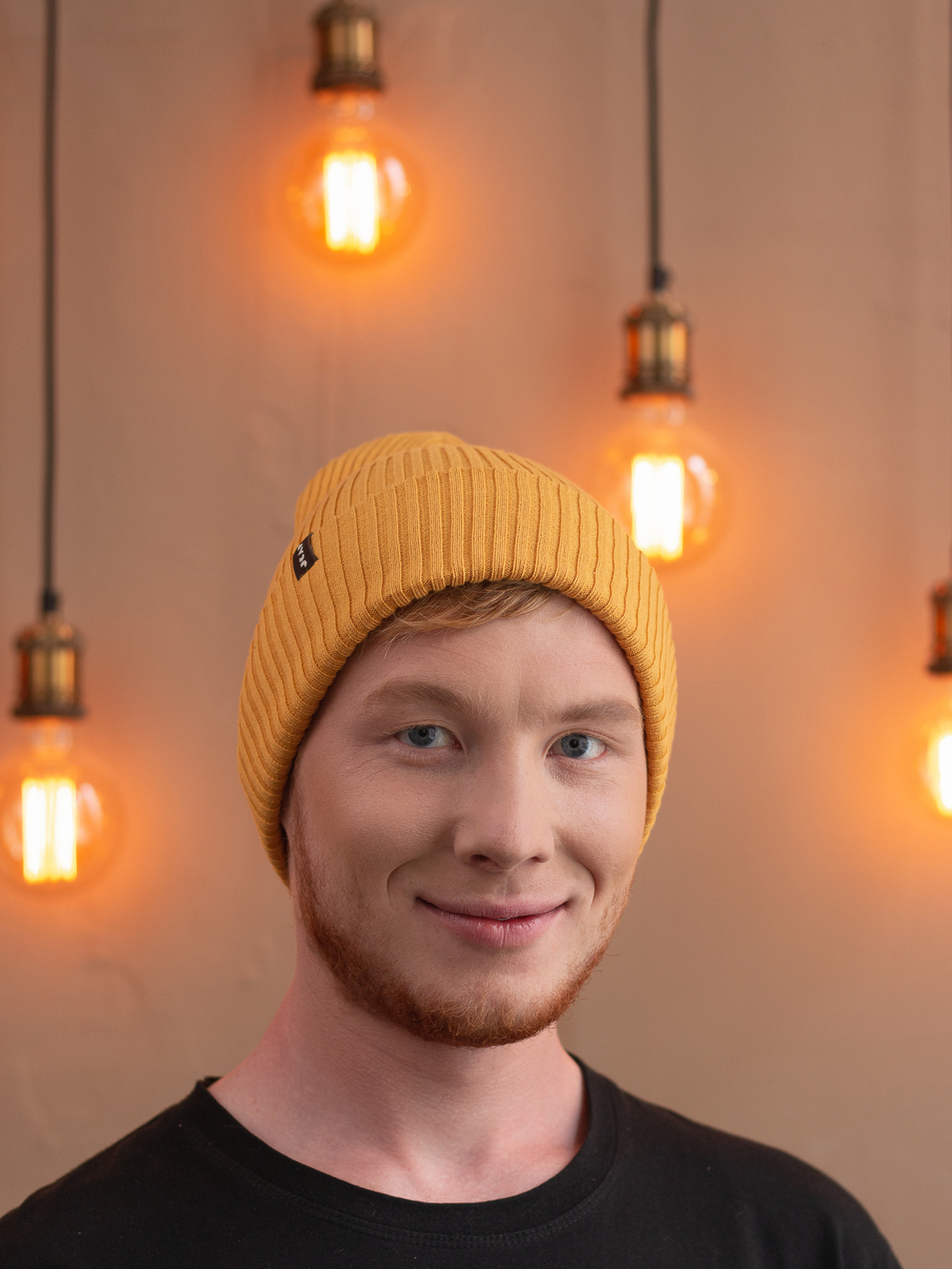 Шапка вязаная весенняя/осенняя МУЛА (Медовый)