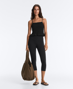 Oysho Топ Comfortlux со сборкой, черный
