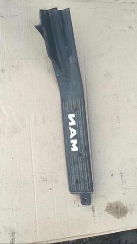 Накладка на порог МАН ТГС левая 81615100755 б/у