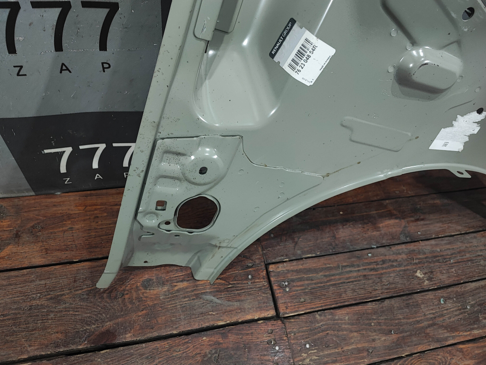 Панель крыла передняя правая Renault Duster 2 Новая Оригинал 762304854R