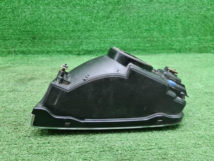 ПТФ левая Toyota Land Cruiser 200 (2007-2012)