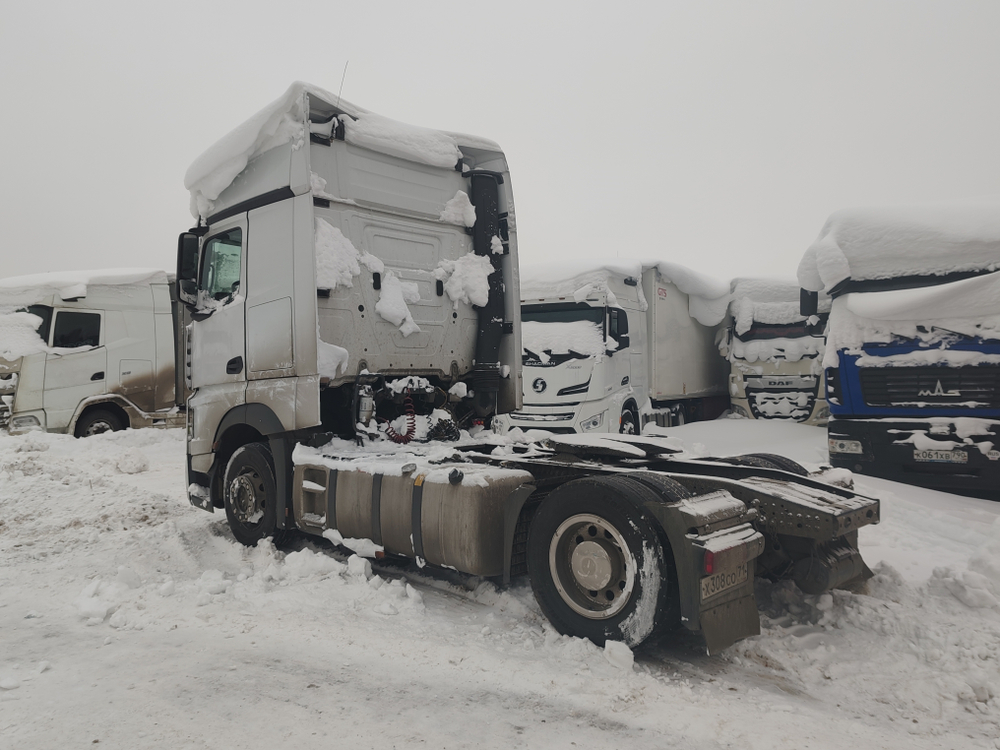 Mercedes-Benz ACTROS 4x2 Седельный тягач 1845 LS (Дизельный, 12,8 л, 449 л.с., АТ)