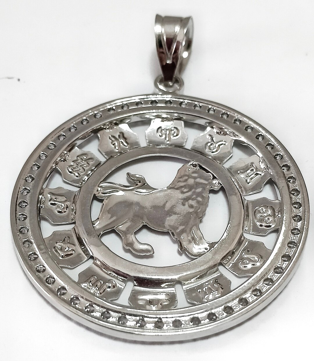 "Эстерелла" - ювелирная подвеска из серебра 925-й пробы