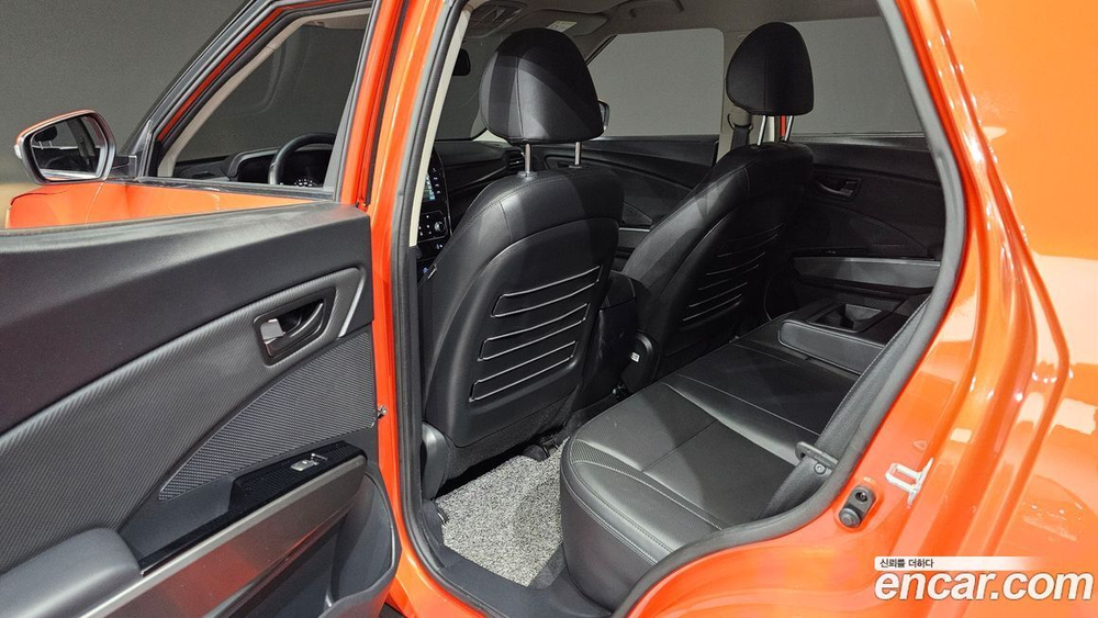 KG Mobility (Ssangyong) Very New Tivoli Бензин 1.5 2WD (06.2020)