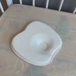 17 Подушка анатомическая "memory foam" (кровать/коляска) 17/1 крем