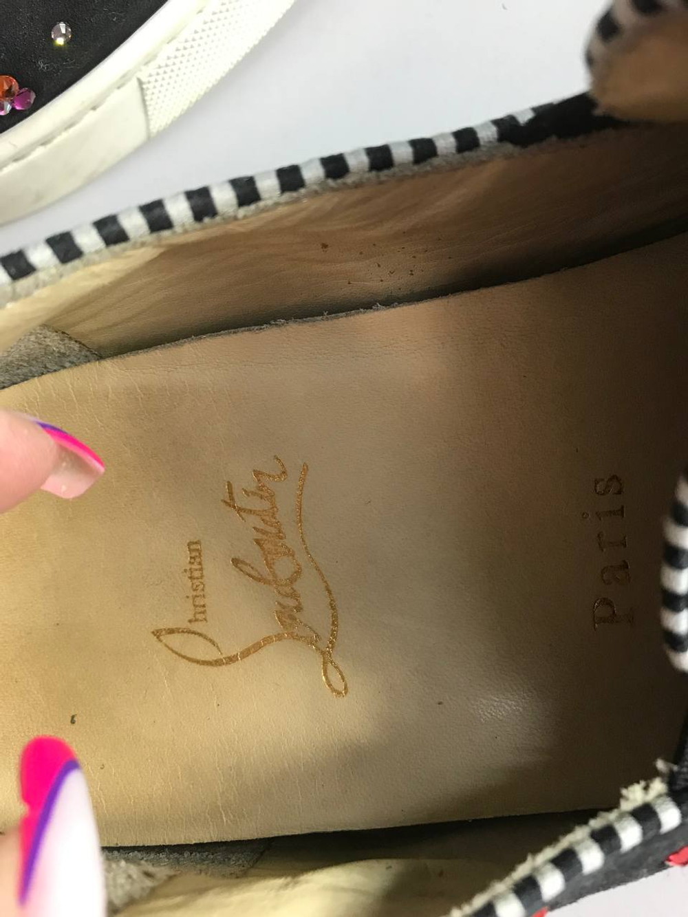 Слипоны Christian Louboutin с украшениями, 37 размер