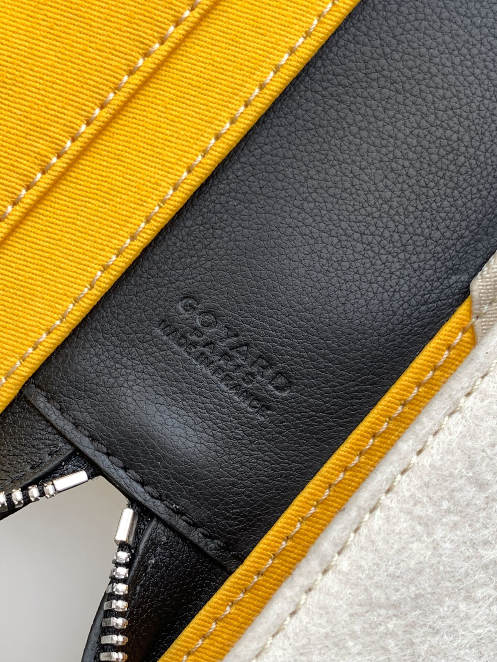 Goyard Compagnon Universel A4
