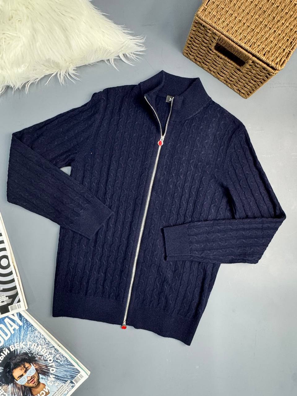 Кардиган Kiton