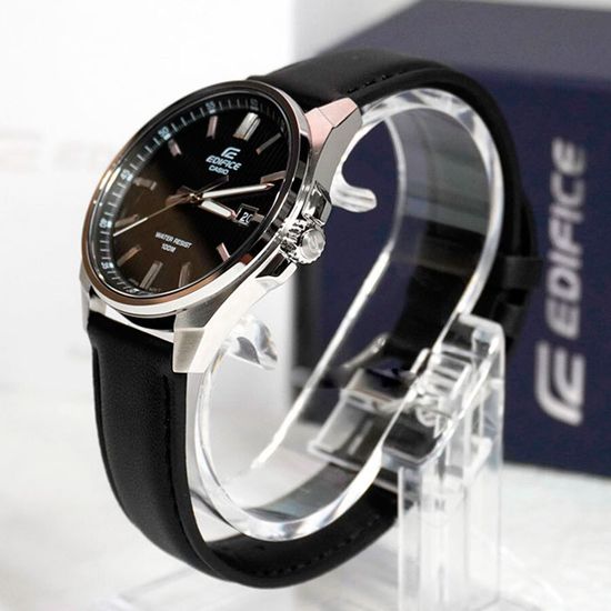 Наручные часы Casio EFV-150L-1A