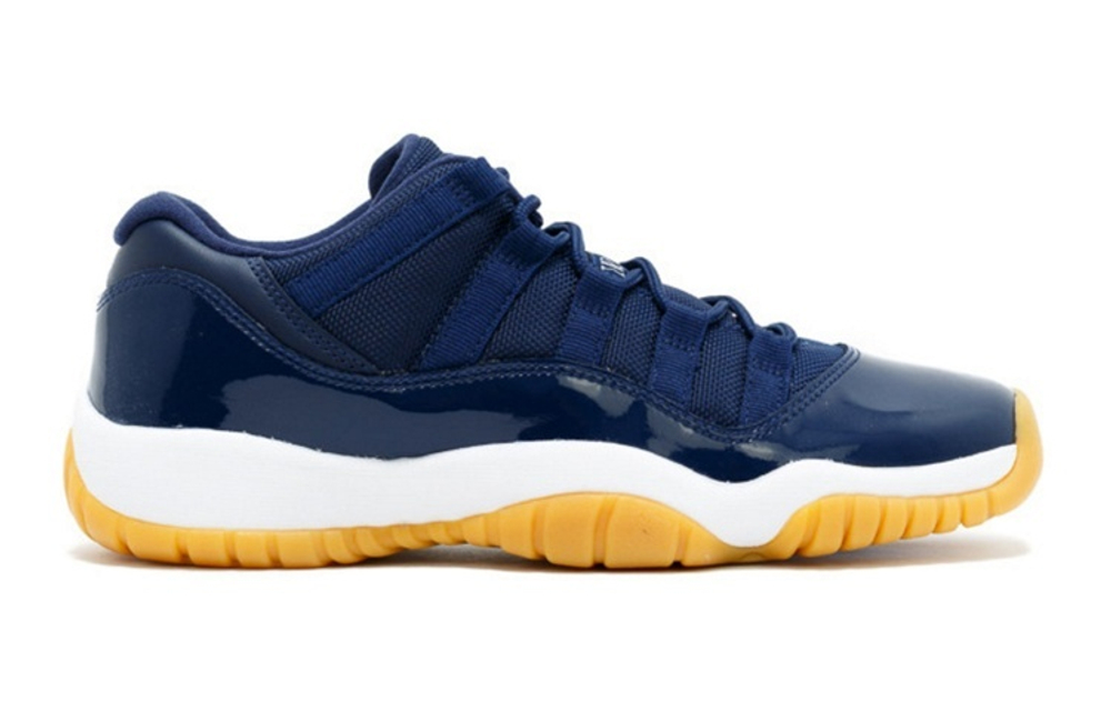 Кроссовки Jordan Air Jordan 11 Retro Low Midnight Navy (Женская размерная сетка)