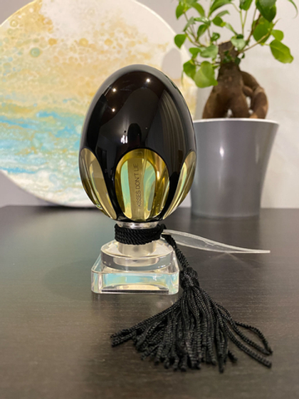 Kilian Kisses Don't Lie