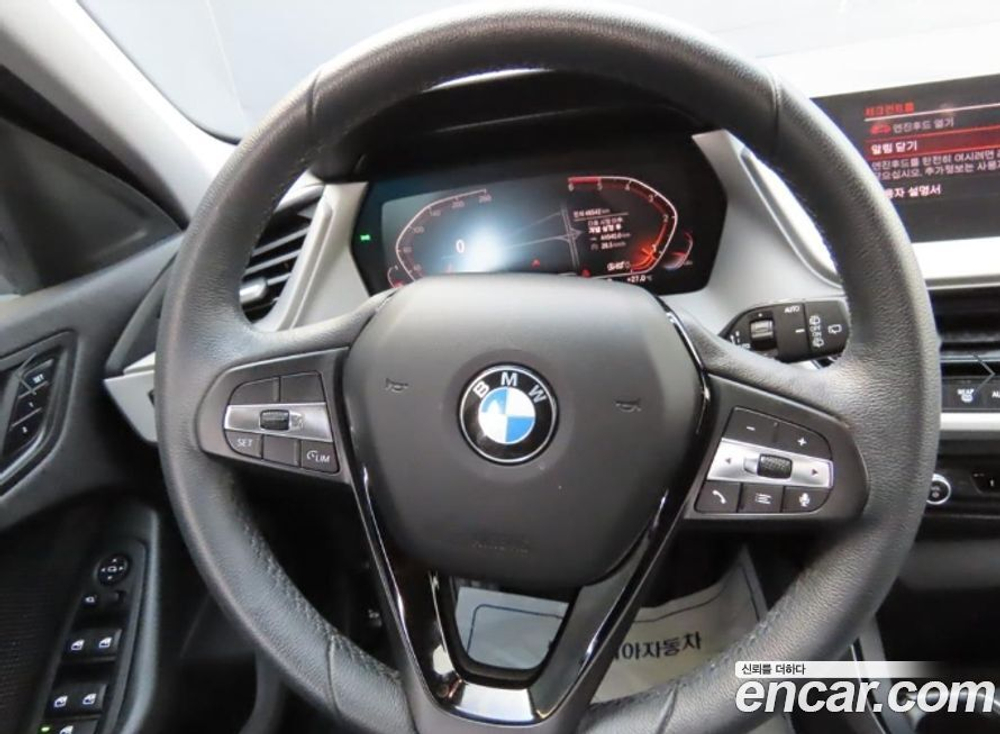 BMW 1 Series (F40) 118d Joy First Editions (06.2020)