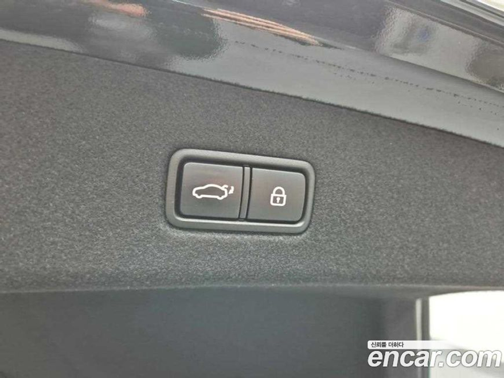 Kia The K9 (Quoris/K900) 3.8 GDI AWD (12.2020)