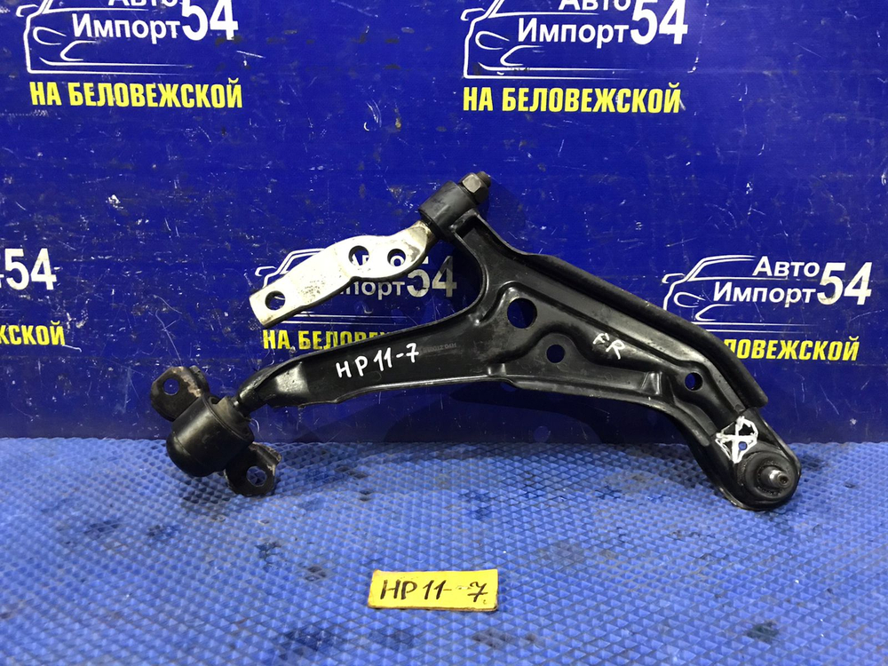 Рычаг передний правый NISSAN PRIMERA 1998