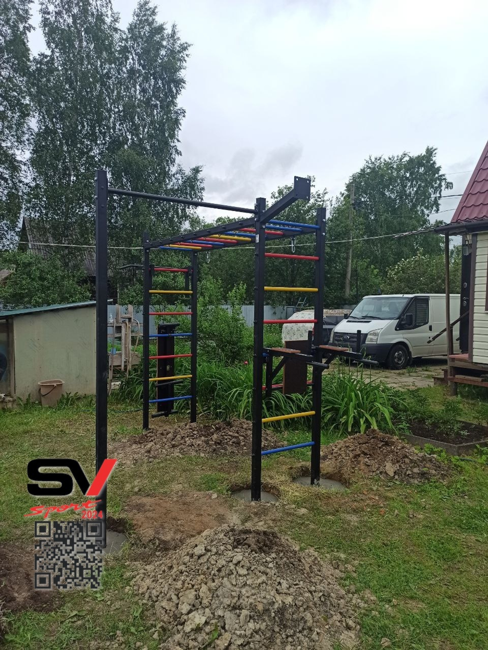 Монтаж уличной шведской стенки Sv Sport Рукоход (5 вертикальных столбов)