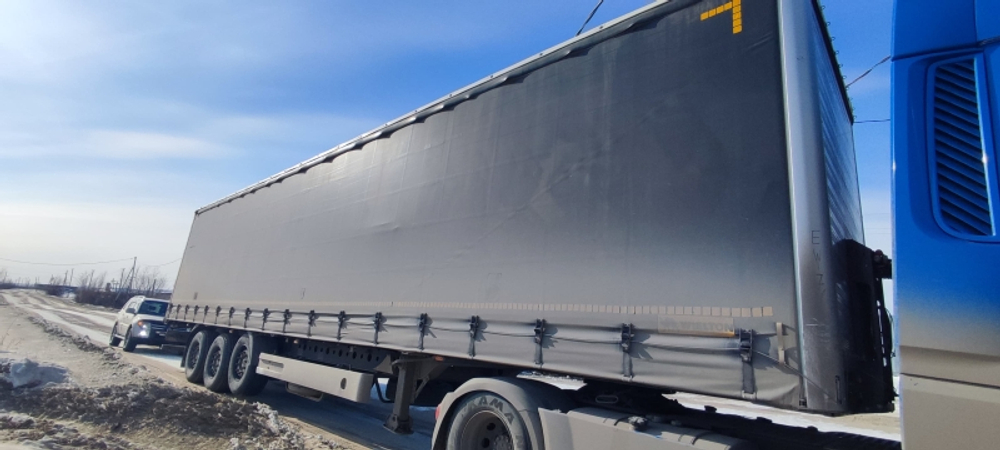 Wielton NS-3 Полуприцеп шторный NS-3