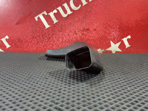 Воздуховод отопителя