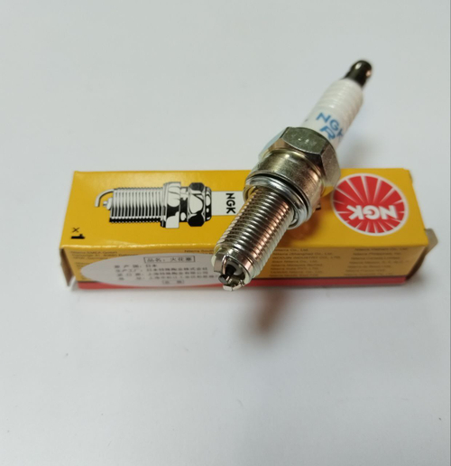 Свеча зажигания NGK CR9EK