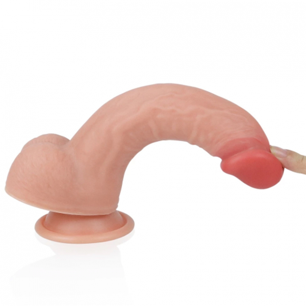 Фаллоимитатор на присоске Lovetoy Platinum Silicone Cock телесный, 20,5х3,9 см