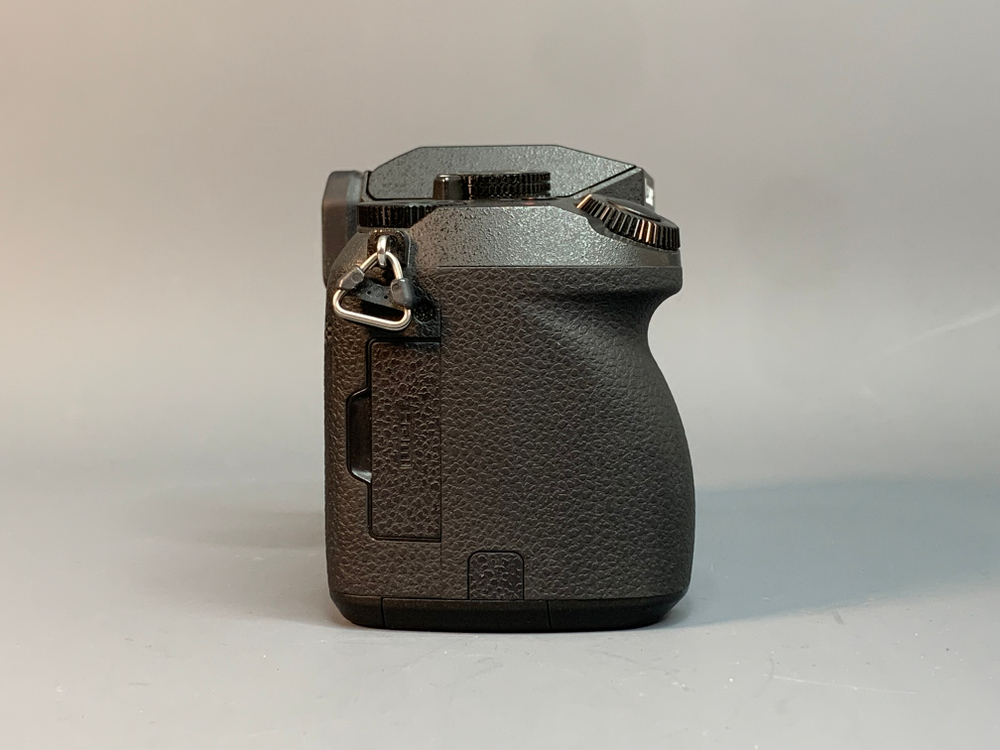 Panasonic Lumix DMC-G70 1.658 кадров