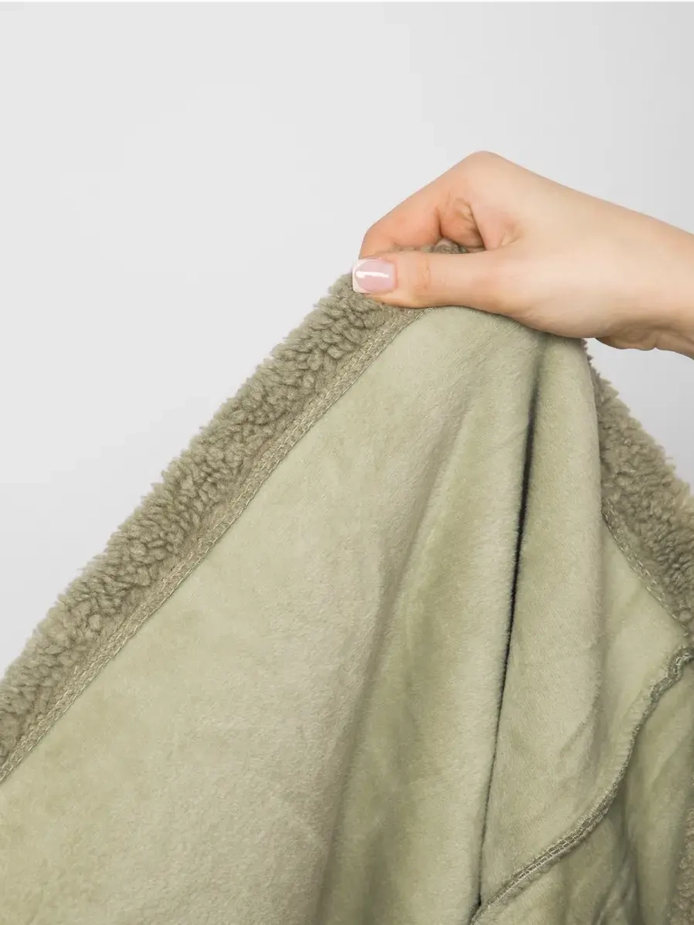 Толстовка плюшевая с капюшоном