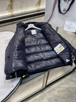 Пуховик Moncler