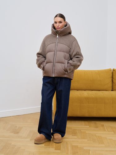 Комбинированный коричневый пуховик с капюшоном