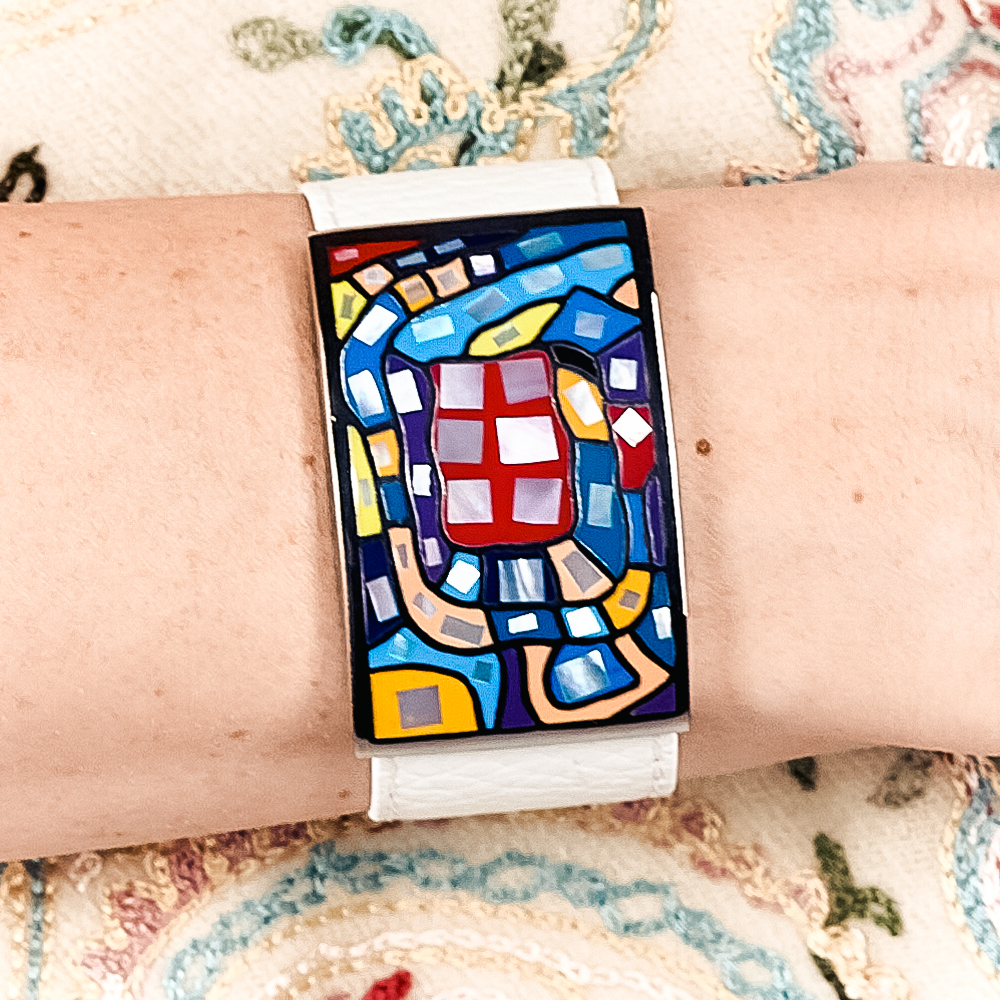 Браслет Fiore Luna на белом кожаном ремешке CB00100-1