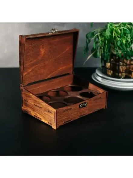 Подарочная коробка