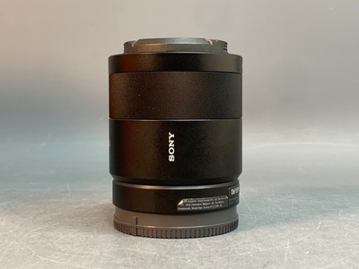 Sony Carl Zeiss Sonnar T 55mm f/1.8 ZA* (SEL-55F18Z)