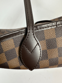 Сумка Louis Vuitton Neverfull MM