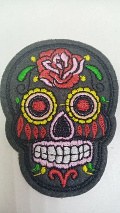 Нашивка Череп
