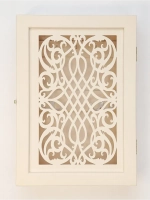 Ключница настенная в прихожую закрытая