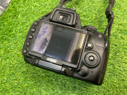 Nikon D5000 46.500 кадров