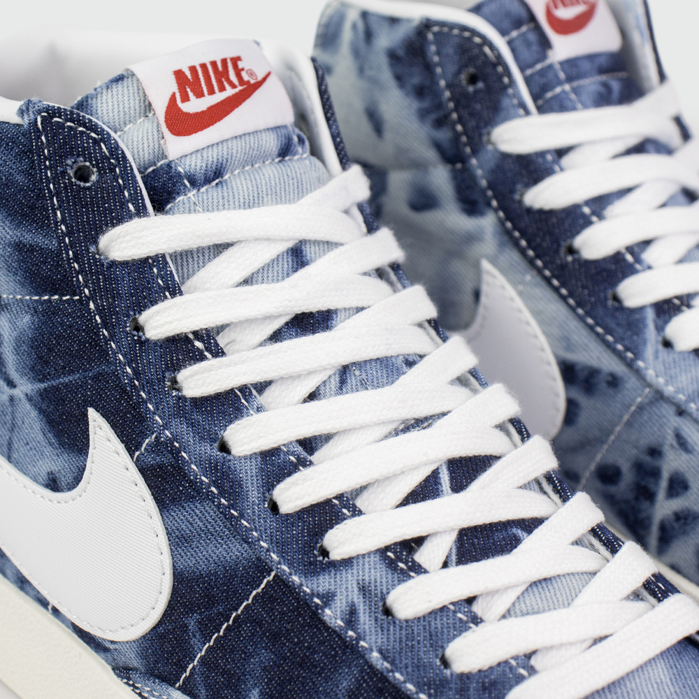 Кроссовки Nike Blazer Mid 77 Washed Denim Wmns Blue