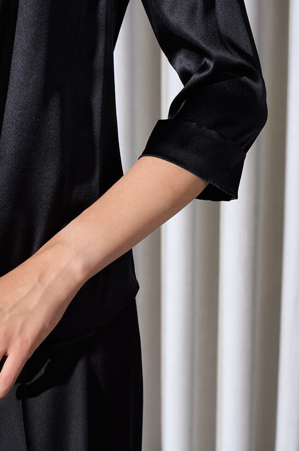 23178 Блузка женская (черный)