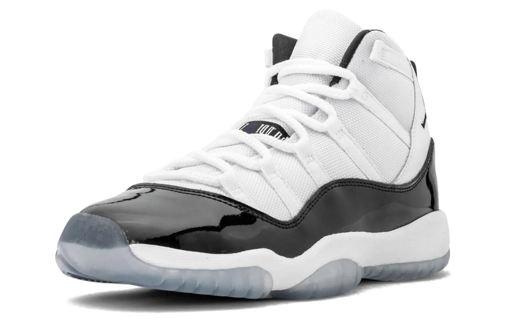 Boy jordan 11 deals