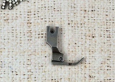 Лапка для молний, левая