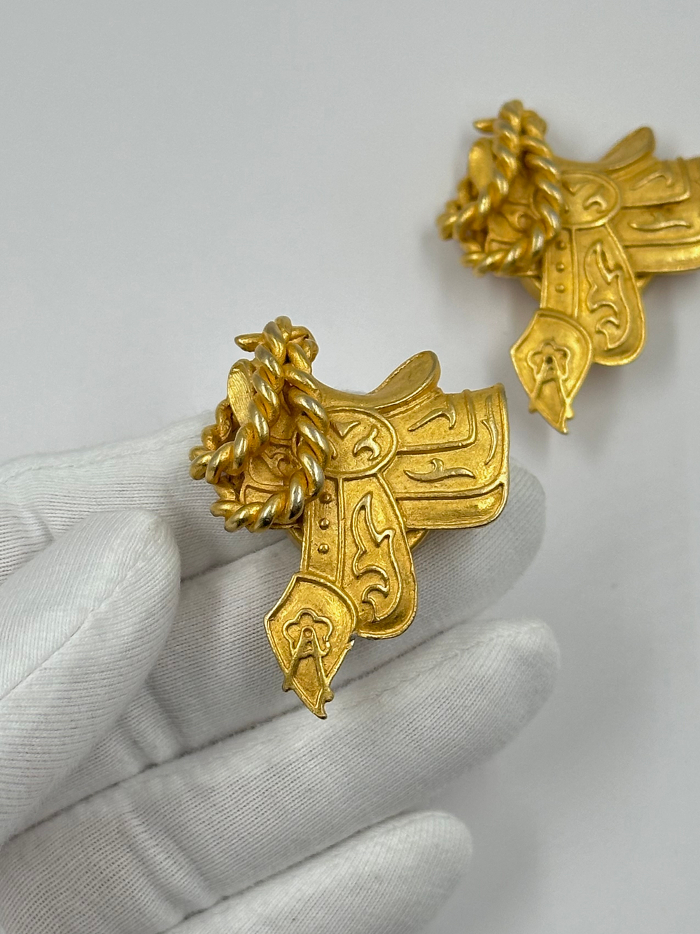 Накладка на пуговицу Седло